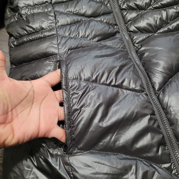 Via Spiga Swirl Down Charcoal Puffer Coat Size M Full Zip Hooded Long Quilted - Picture 4 of 8